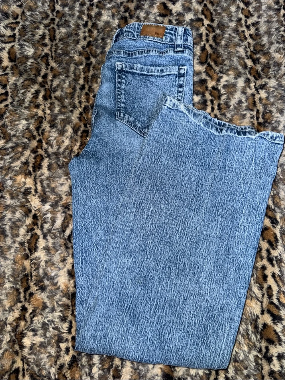 High-Rise Distressed girls size 16 Blue Jeans from Buckle